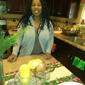 Meet your Posher, Robin